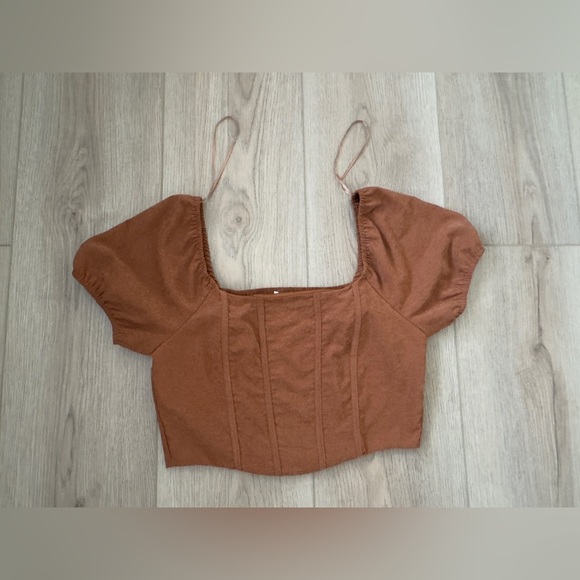 KIRIOUS ( LOS ÁNGELES) Elegant Brown Puff Sleeve Top 🍁🪾🍂 - Picture 1 of 6